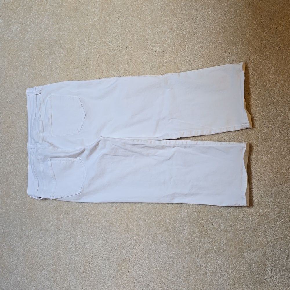 NYDJ Marilyn Straight Leg Capri Jeans - Picture 2 of 9